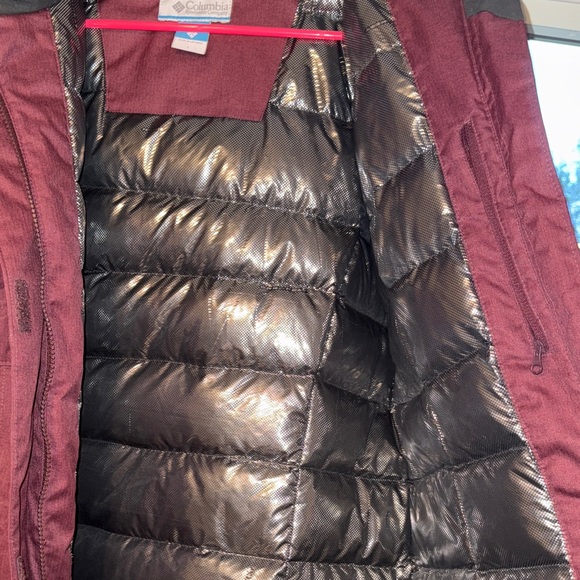 Columbia Women's Deep Maroon Parka with Fur Hood - Picture 3 of 5